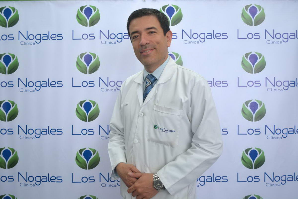 Dr. Carlos Velasquez